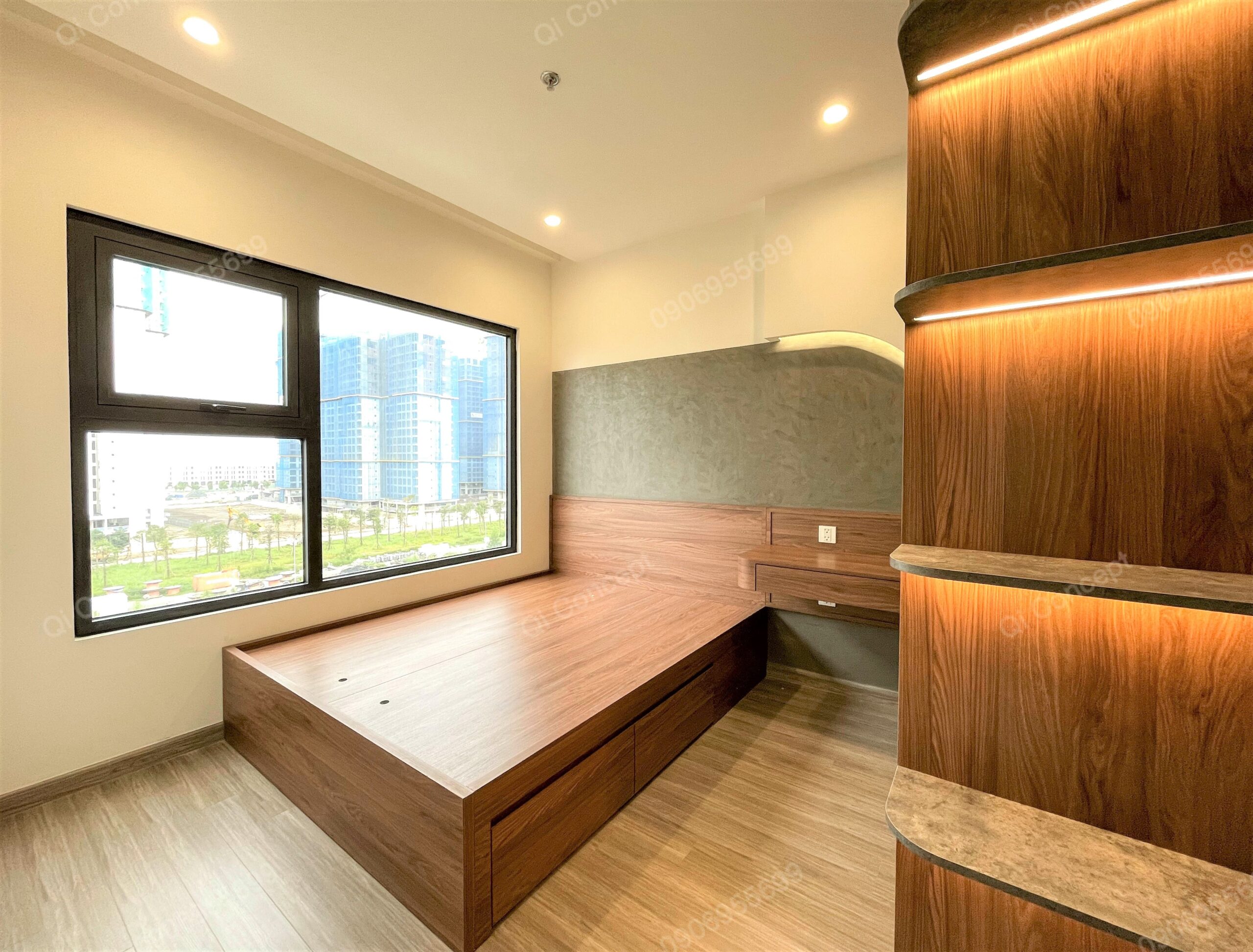 Nghiệm thu thực tế phòng ngủ Master Celadon City sang trọng.