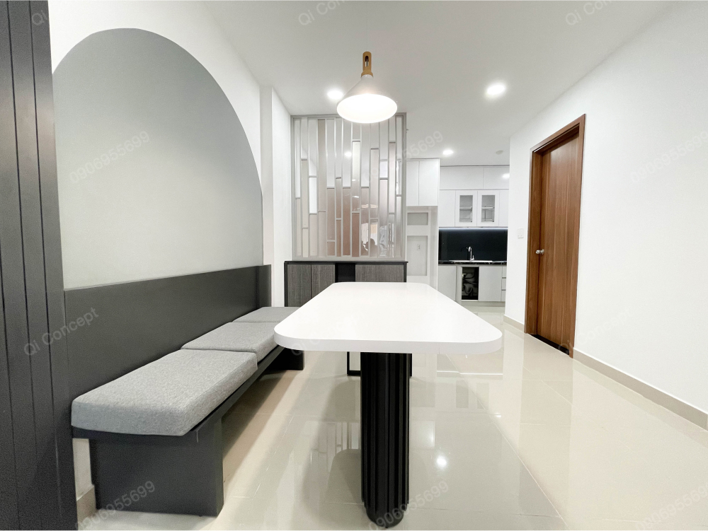 Thực tế khu vực bàn ăn trong căn hộ